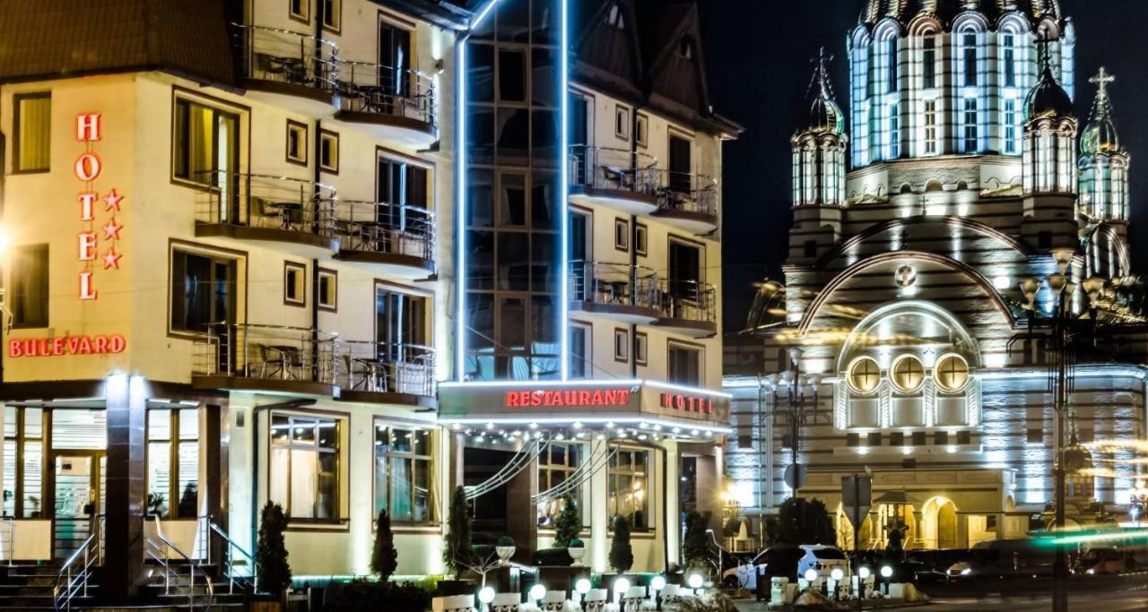 Hotel Bulevard Fagaras Ngoại thất bức ảnh