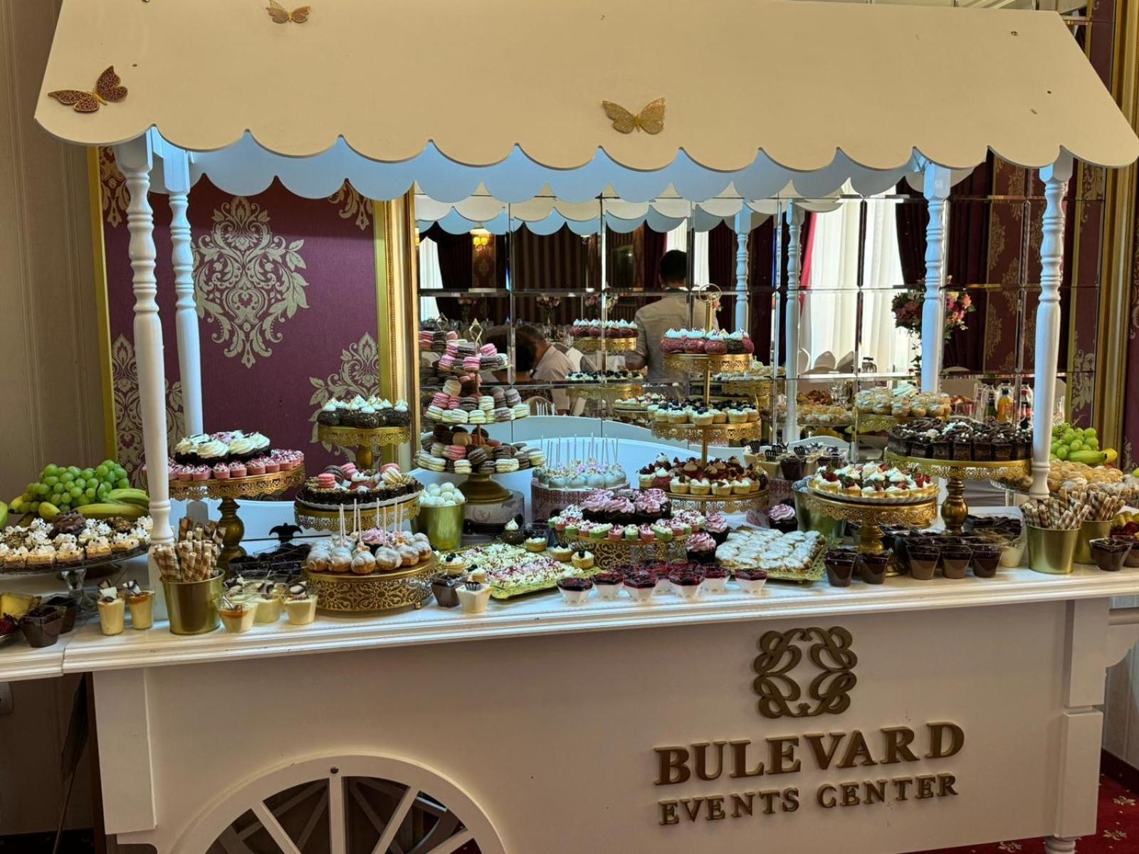 Hotel Bulevard Fagaras Ngoại thất bức ảnh