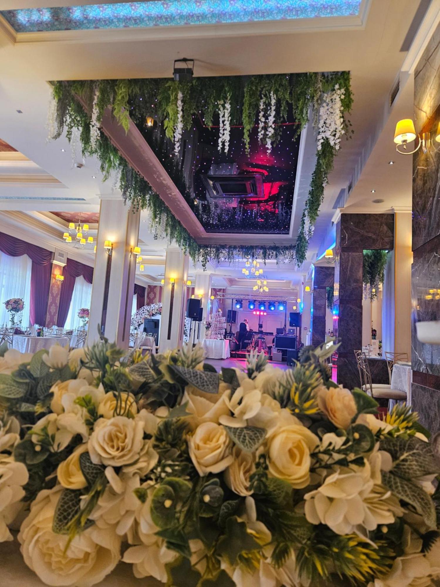 Hotel Bulevard Fagaras Ngoại thất bức ảnh